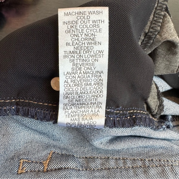 Democracy Women's Ab Solution Blue Jeans - Picture 7 of 8